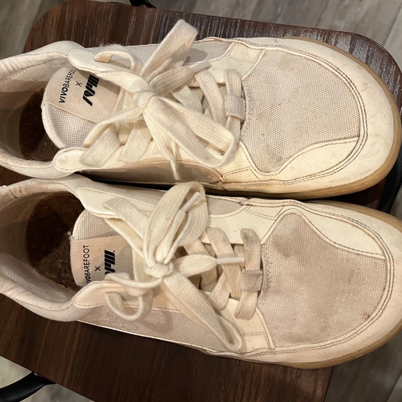 Viviobarefoot gobi sneaker - Picture 2 of 3